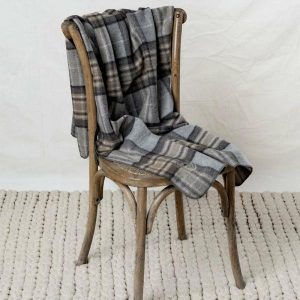 Throws & Blankets | Pet Blanket | Winter Housewares Throws & Blankets